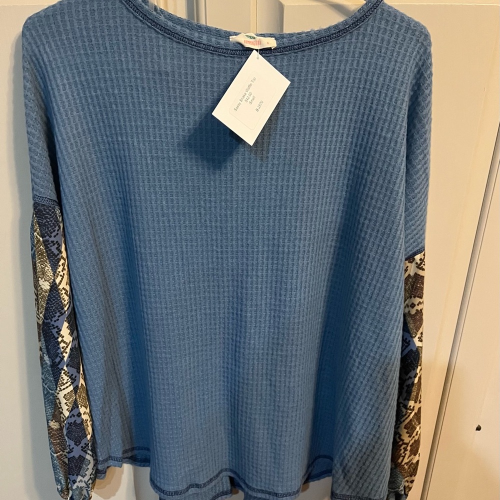 Hummingbird Blue Knit Top with Patterned Sleeves